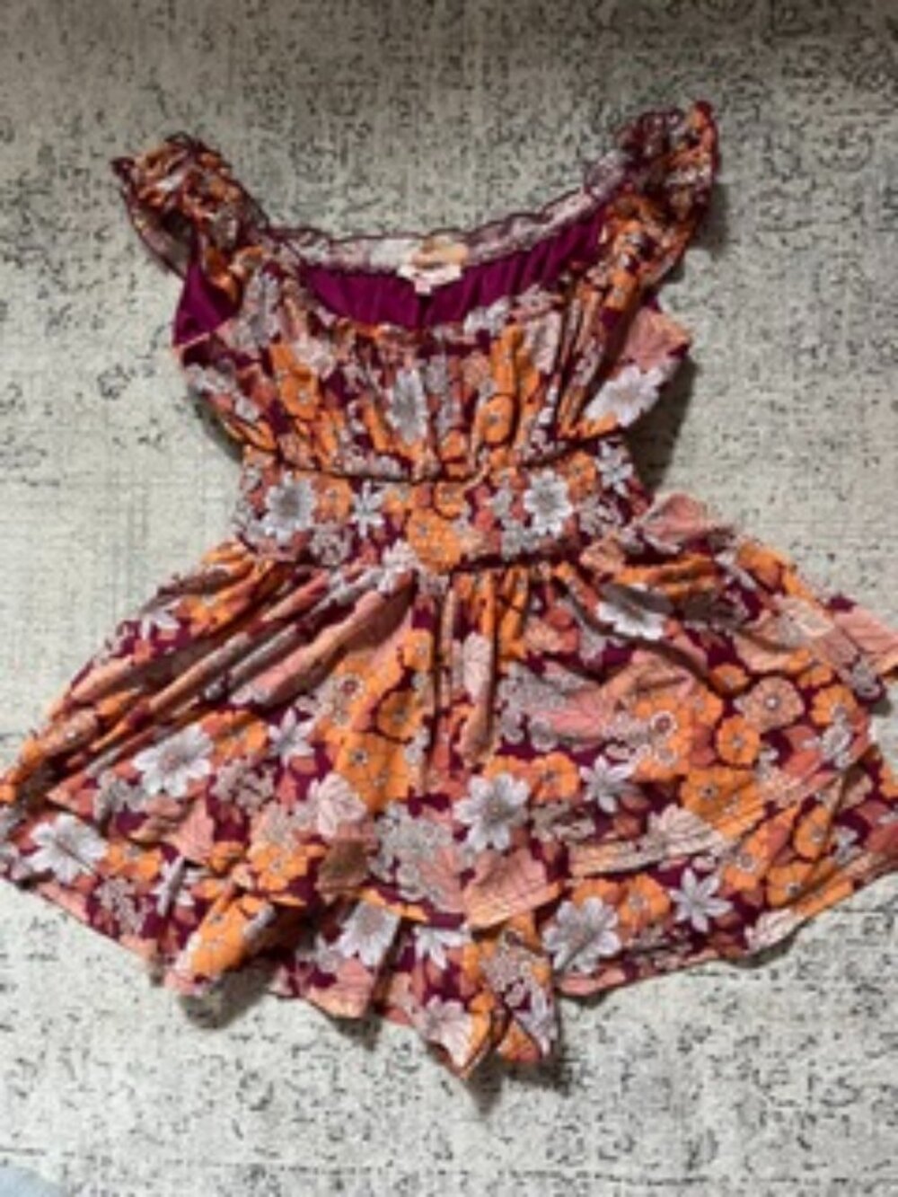 🧡3/$15 Frille Rose Floral Orange Pink Romper M